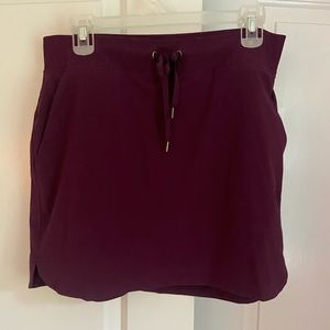 Athleta skort, cranberry, size 8, NWT